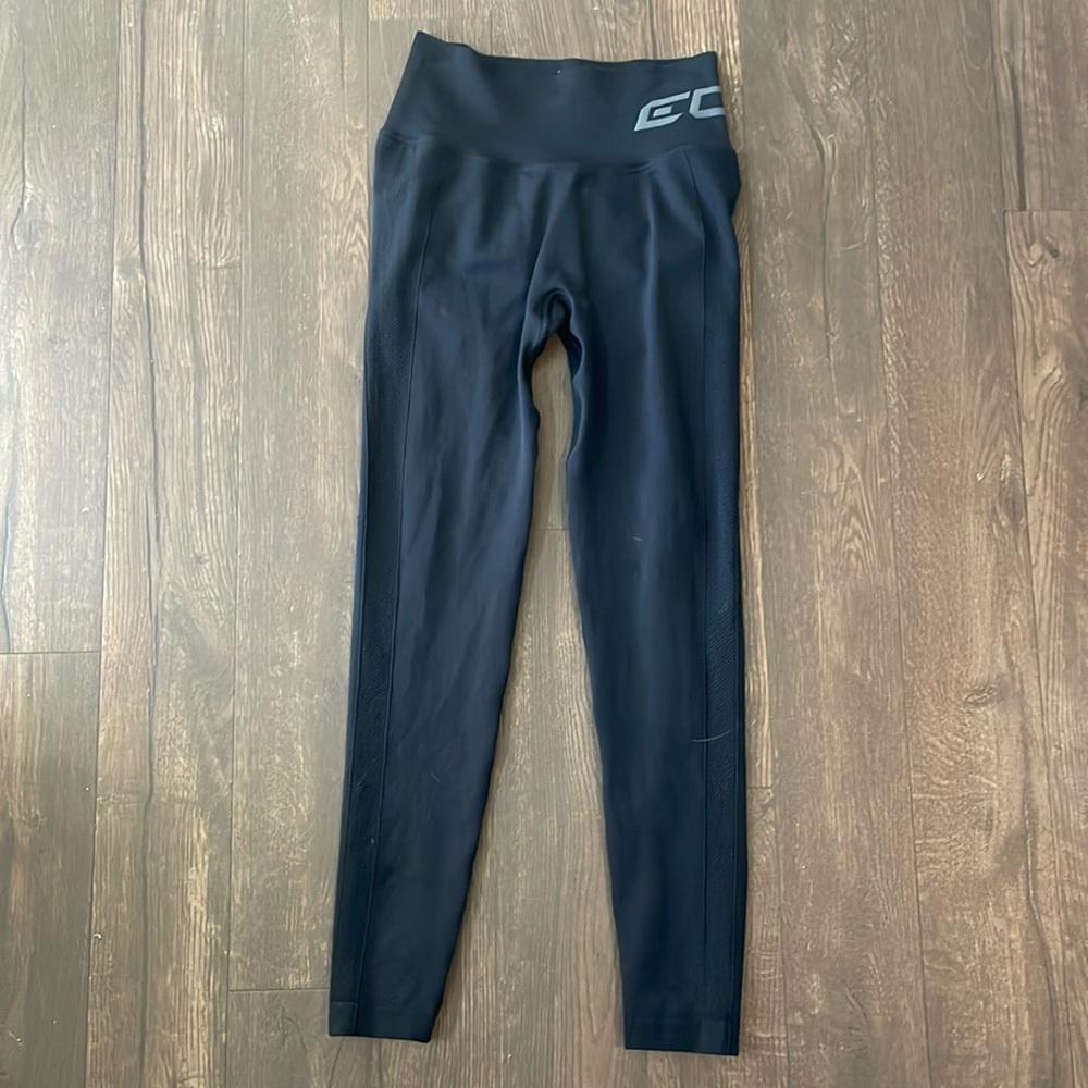 ECHT arise scrunch leggings